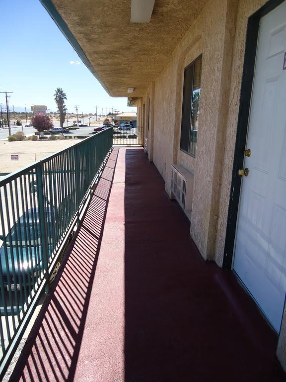 Economy Inn Victorville Exterior photo