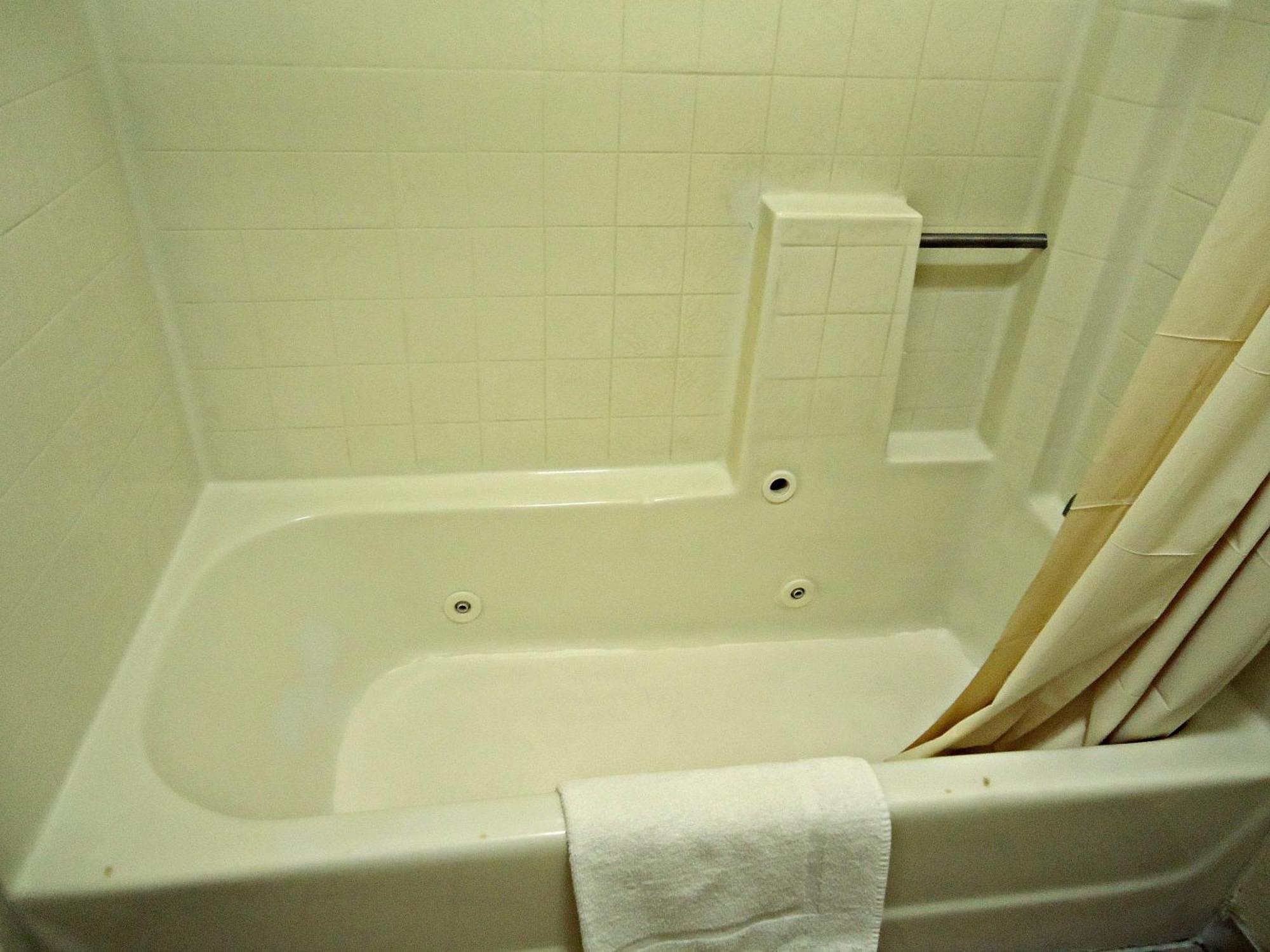 Economy Inn Victorville Room photo